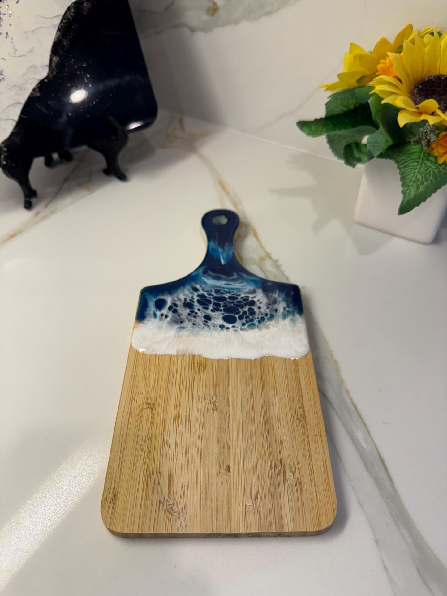 Resin Ocean Charcuterie Board – Handmade Coastal Cutting Board with Food-Grade Resin | Wedding or Housewarming Gifts | Unique Gifts