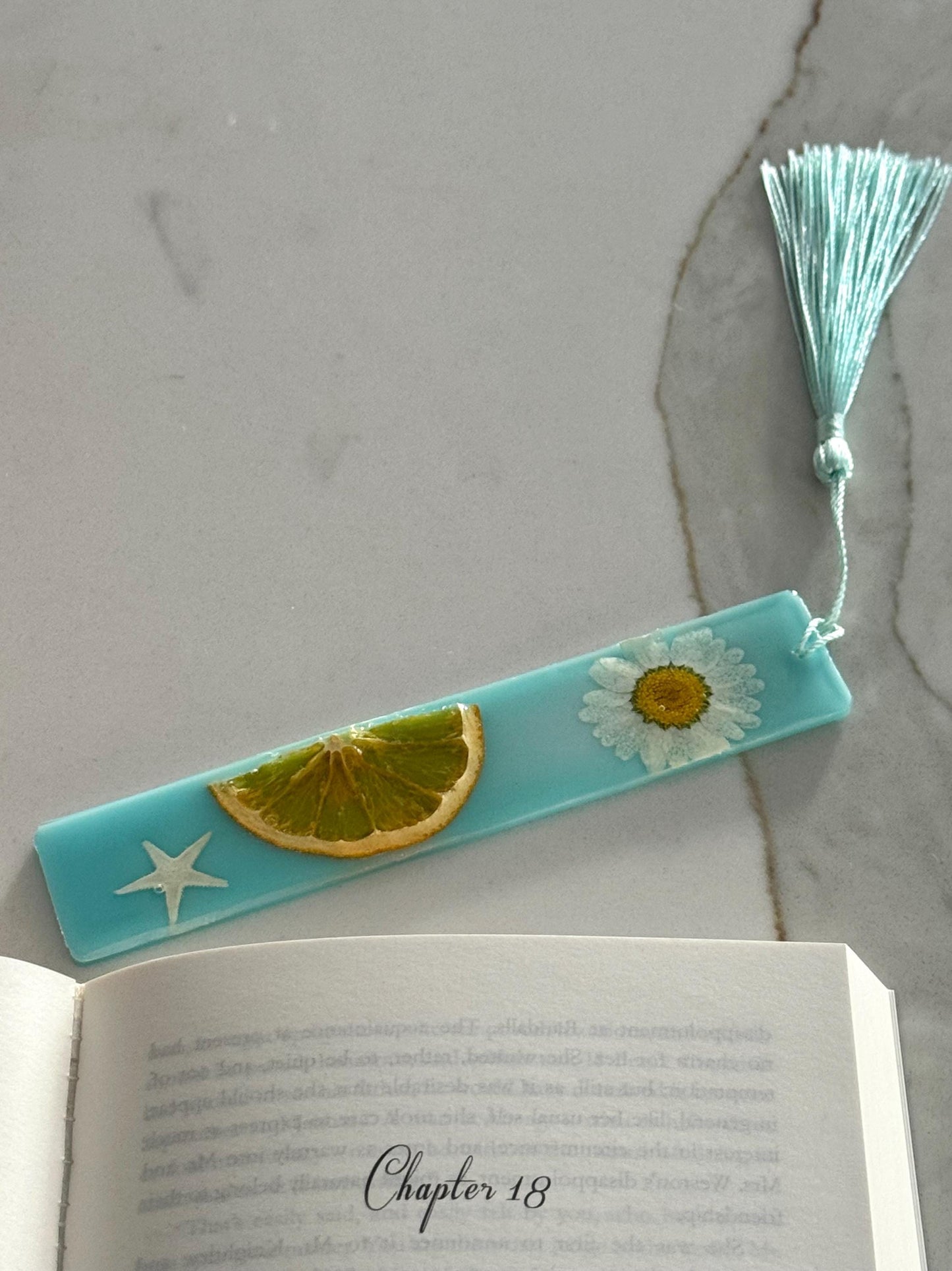 Citrus Pressed Daisy Resin Bookmark with Tassel, Dried Orange Slice in Aqua or Glitter Resin, Cute Summer Bookmark Gift for Book Lovers