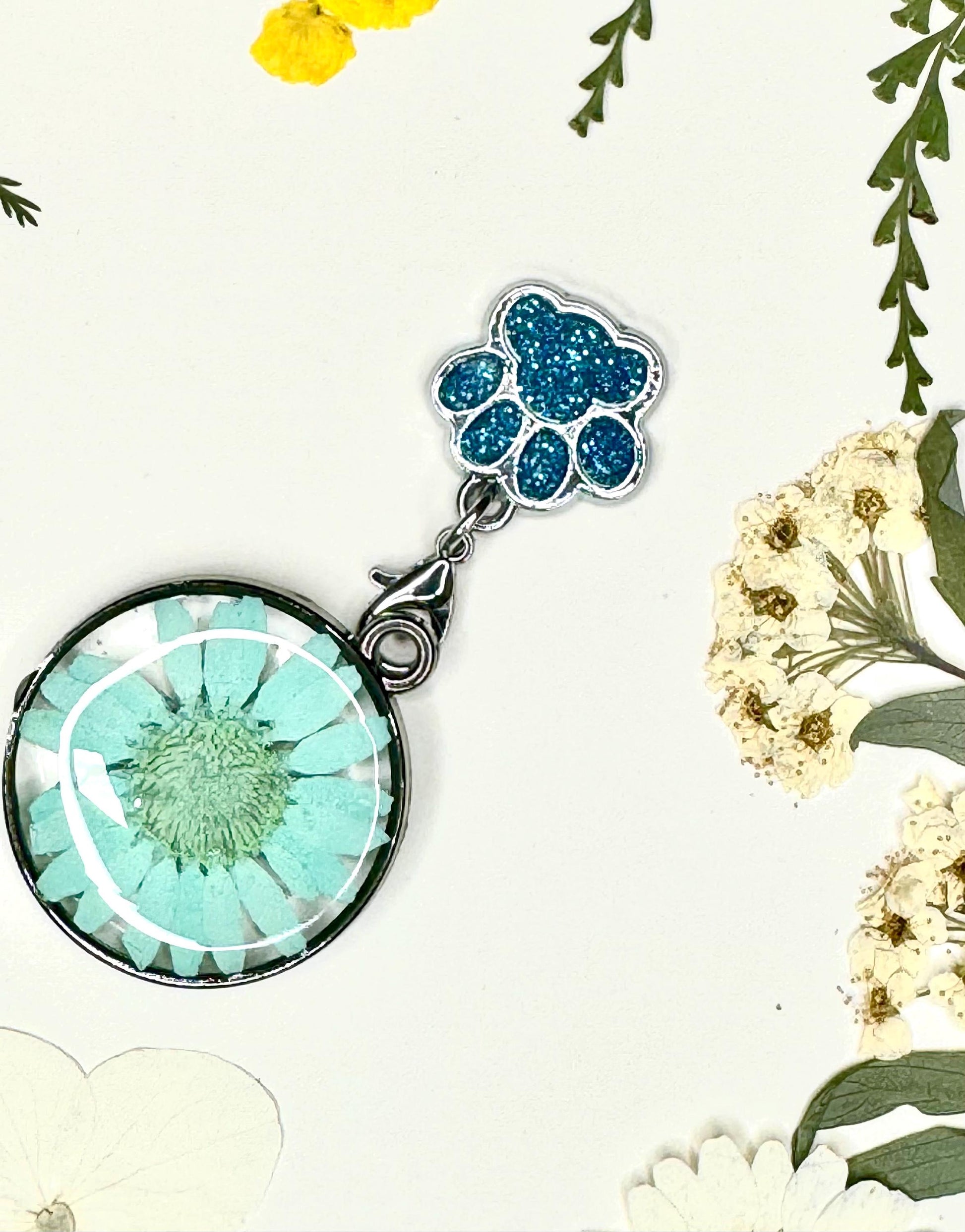 Handmade Dried Flowers & Paw Charm Resin Keychains | Unique Gifts | Stocking Stuffers | Unique Christmas Gifts