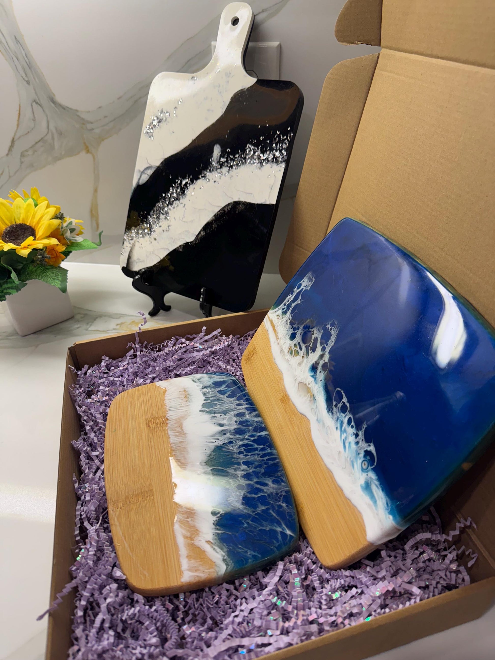 Resin Ocean Charcuterie Board – Handmade Coastal Boards with Food-Grade Resin | Housewarming | Wedding | Unique Mothers Day Gifts